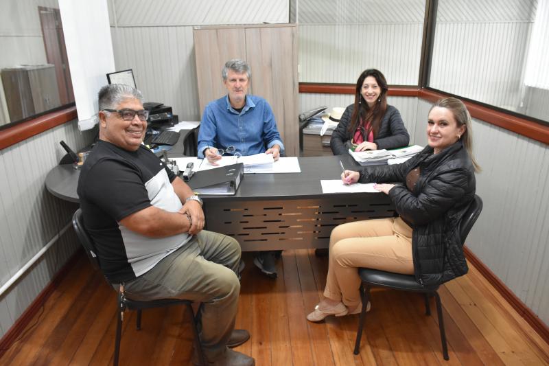 CESAS aprova proposta que reconhece APMF do CEEBJA como entidade de utilidade pública